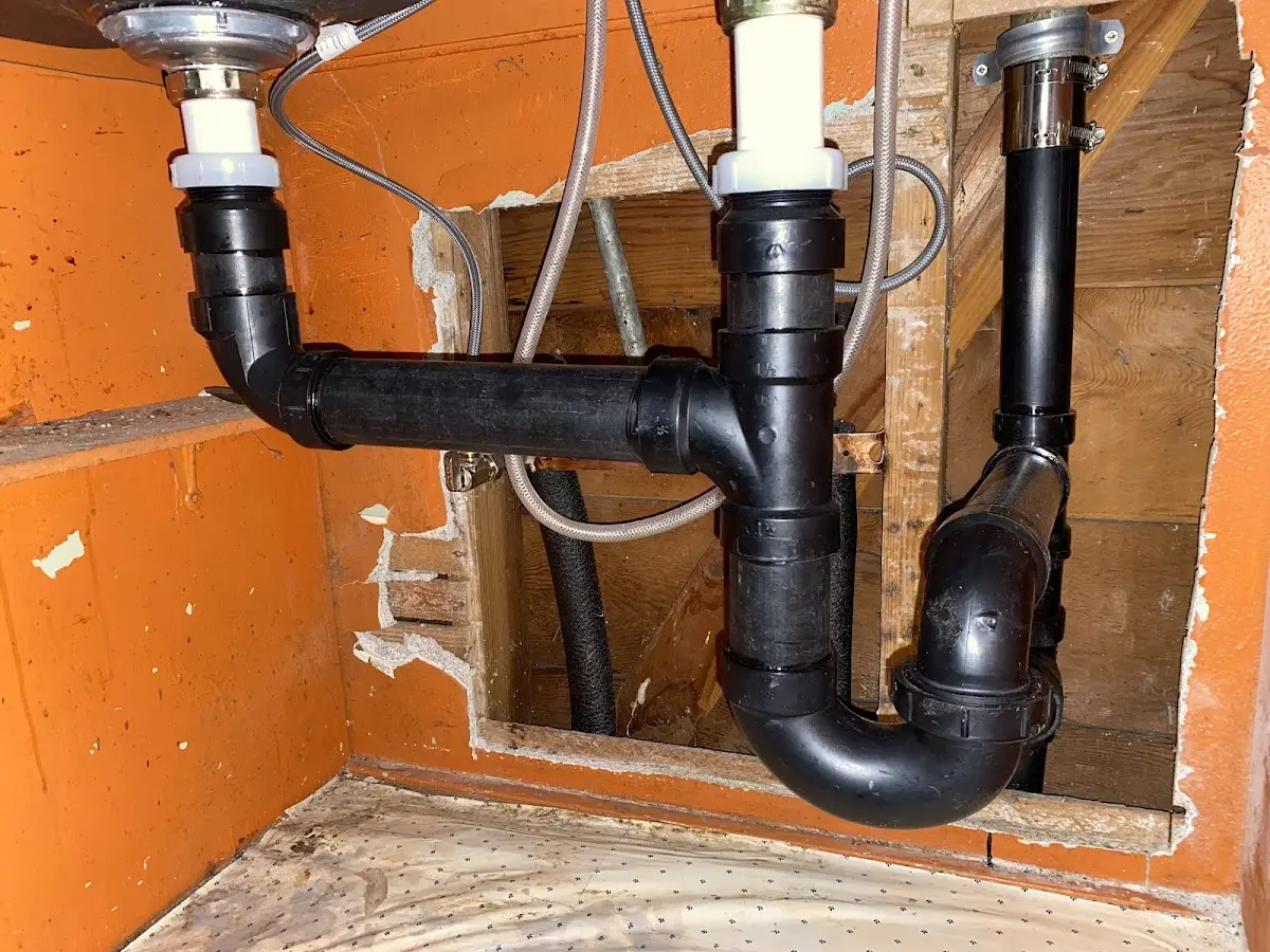 Professional Pipe Bursting equipment and tools on the job in Downers Grove